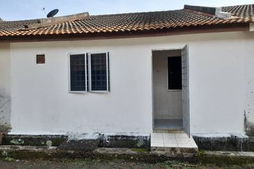 TERES SETINGKAT TAMAN TAS