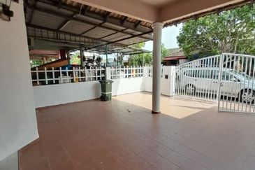 TERES SETINGKAT TAMAN TAS