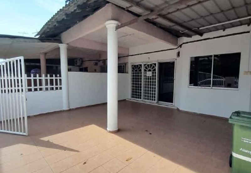 TERES SETINGKAT TAMAN TAS