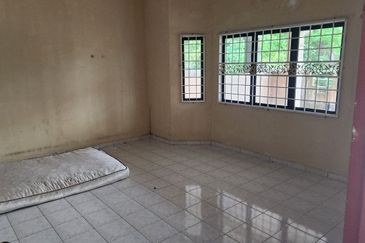 Taman Beserah Mewah, Pelindung, Beserah