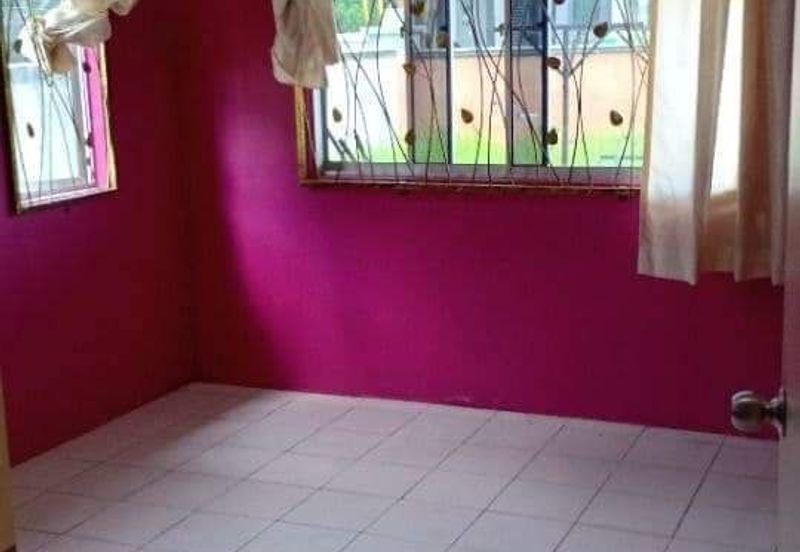 Taman Seri Inderapura, 25150 Kuantan, Pahang