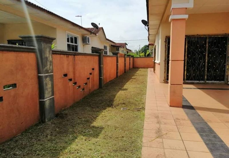 Taman Seri Inderapura, 25150 Kuantan, Pahang