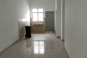 TERES SETINGKAT KELADAN BAIDURI TEMERLOH