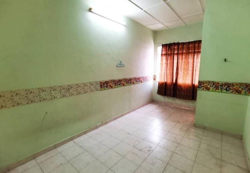 Double Storey House For Sale @ Seri Setali Free Hold