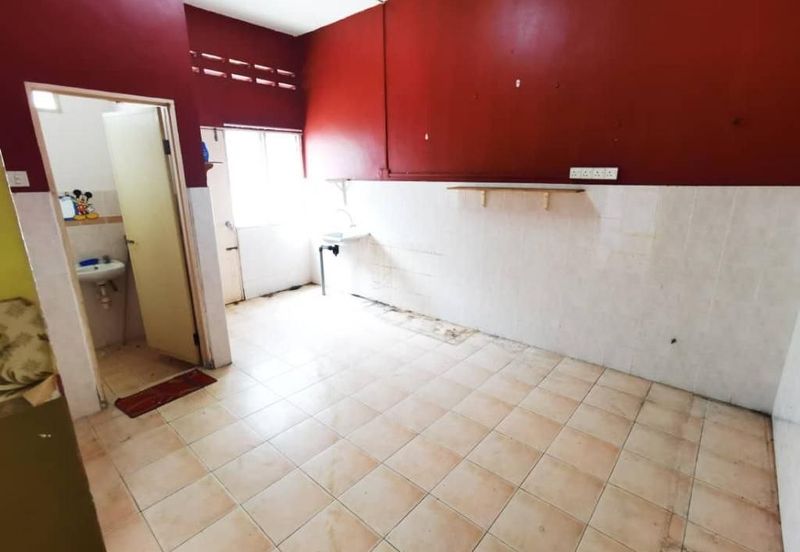 Double Storey House For Sale @ Seri Setali Free Hold