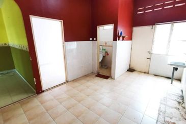 Double Storey House For Sale @ Seri Setali Free Hold