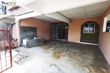 Double Storey House For Sale @ Seri Setali Free Hold