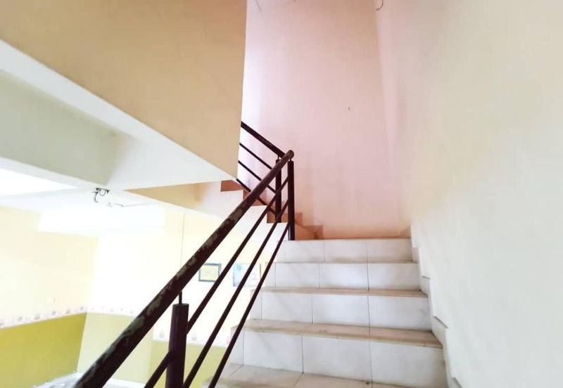 Double Storey House For Sale @ Seri Setali Free Hold