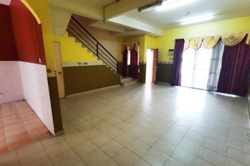 Double Storey House For Sale @ Seri Setali Free Hold