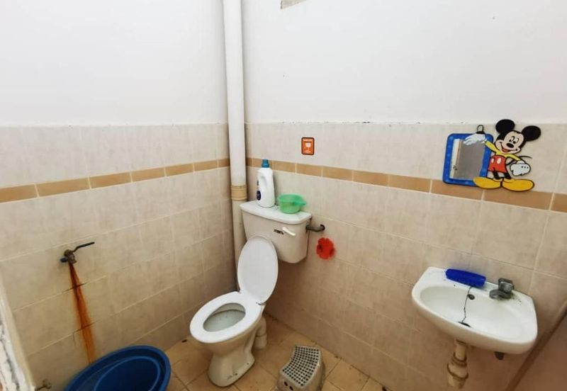 Double Storey House For Sale @ Seri Setali Free Hold