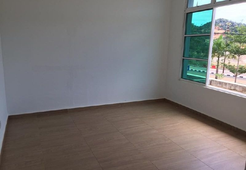 Taman PSJ Damansara Phase 2 Gated & Guarded