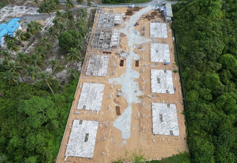 Lot 8 Taman Jambu Makmur Pekan