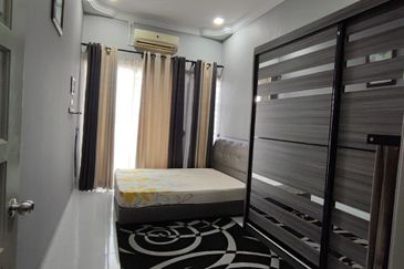 TERES 1 1/2TINGKAT PERUMAHAN BANDAR KUANTAN PUTRI 