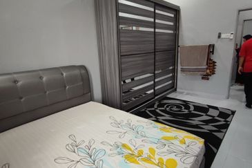 TERES 1 1/2TINGKAT PERUMAHAN BANDAR KUANTAN PUTRI 