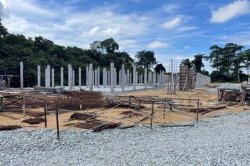 Lot 8 Taman Jambu Makmur Pekan