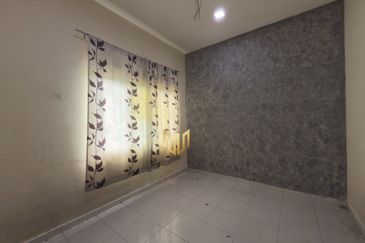 Kampung Perigi Nenas