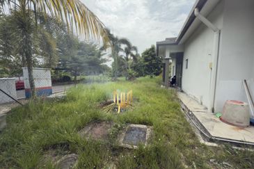 Kampung Perigi Nenas