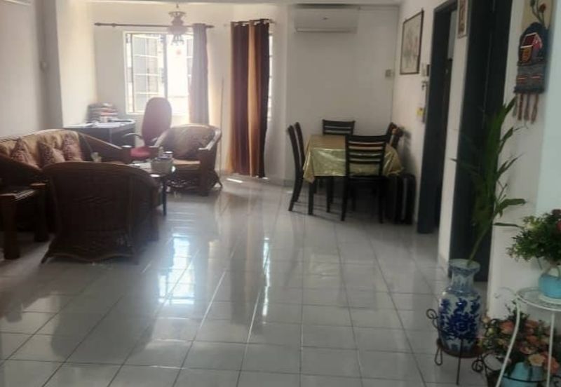 Apartment Seri Pelangi