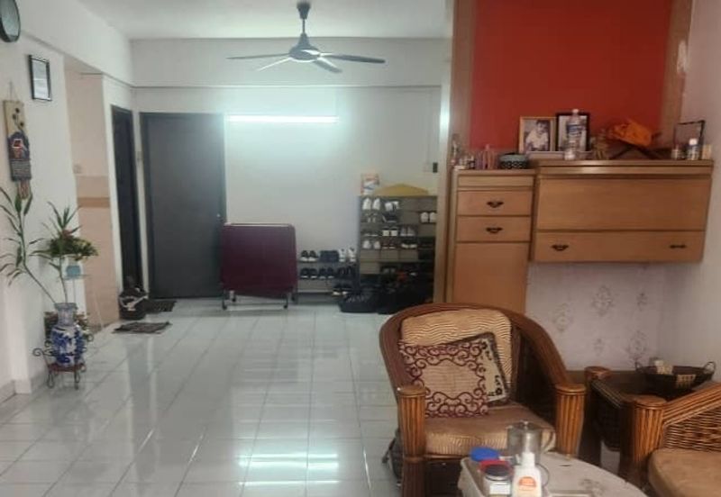 Apartment Seri Pelangi