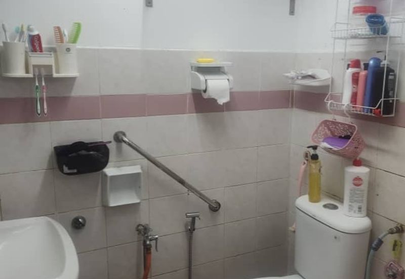 Apartment Seri Pelangi