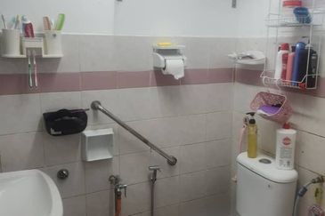 Apartment Seri Pelangi