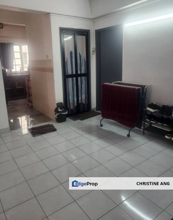 APARTMENT SERI PELANGI, KLANG @BEHIND KLANG PARADE SHOPPING MALL, Selangor, Klang