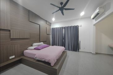 Caffra (Erythrina Series), Setia Alam