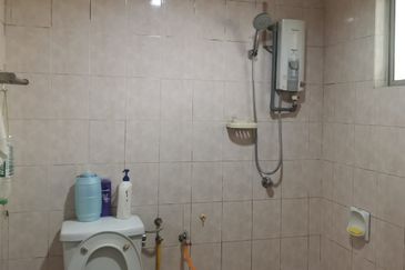 Lorong Batu Nilam 13