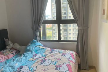 Gravit8 @ Klang South