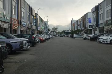 kulai Indahpura Jalan Kiambang Double Storey Shoplot