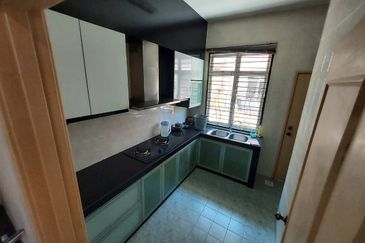 Kulai Bandar Putra - Jalan Kempas - Double Storey Semi-D 10-ft vacant Land