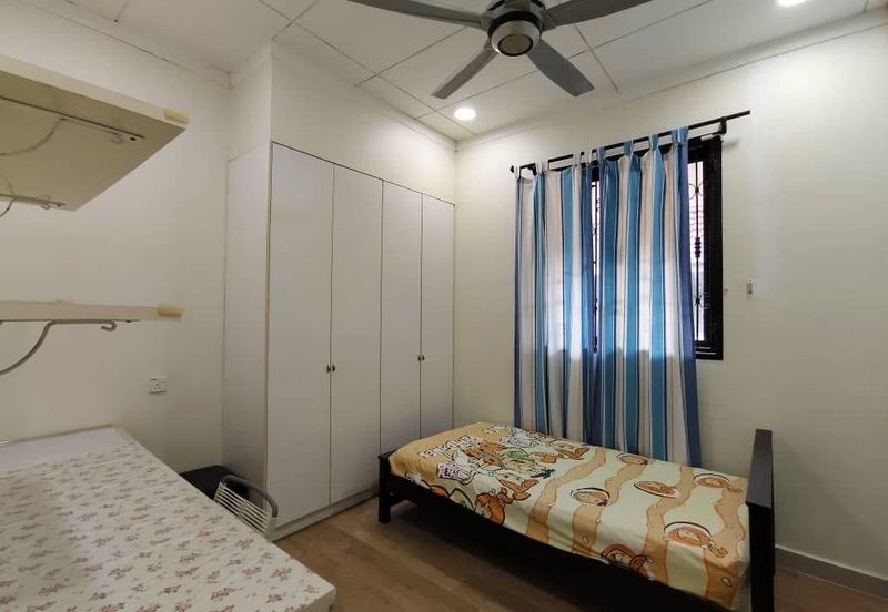 Kulai Indahpura - Jalan Matahari - Double Storey Semi-D