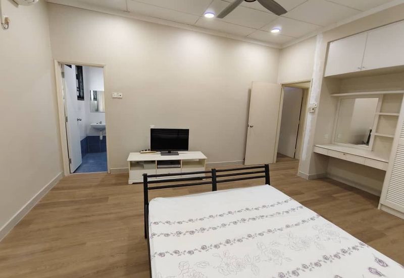 Kulai Indahpura - Jalan Matahari - Double Storey Semi-D