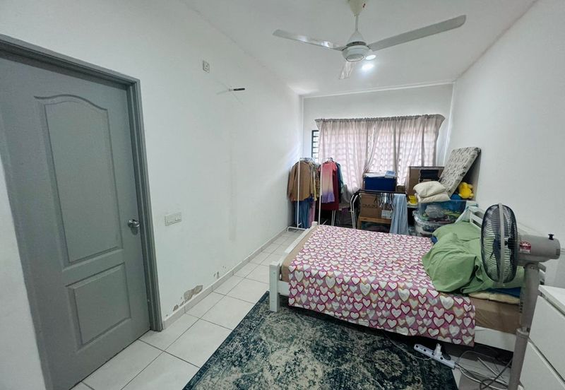 Kulai - Jalan Desa Baiduri 2 - Double Storey Terrace House