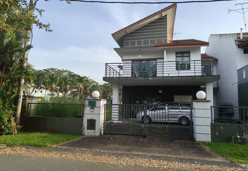 Kulai - Taman Scientex, Kelapa Sawit - 2 storey Semi D Corner Lot