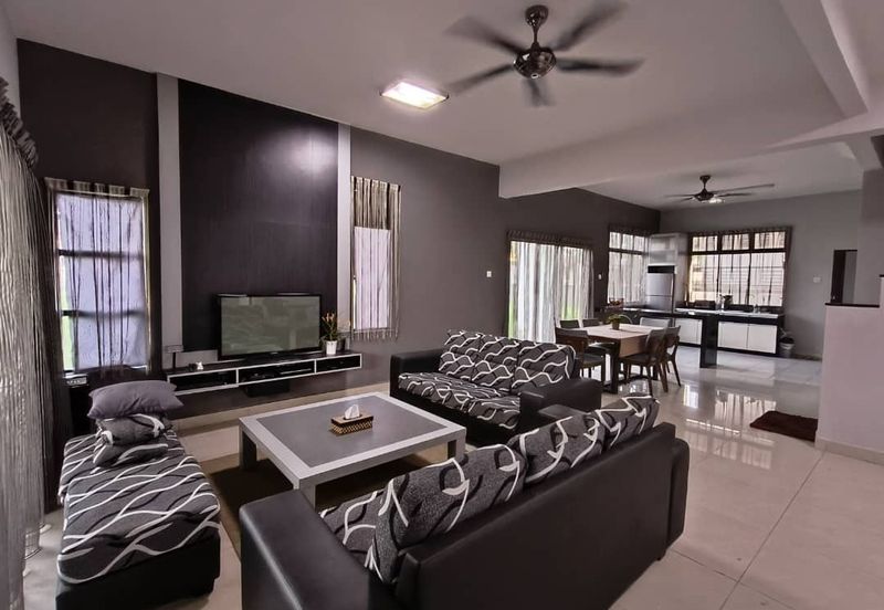 Kulai - Taman Scientex, Kelapa Sawit - 2 storey Semi D Corner Lot