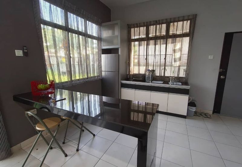 Kulai - Taman Scientex, Kelapa Sawit - 2 storey Semi D Corner Lot