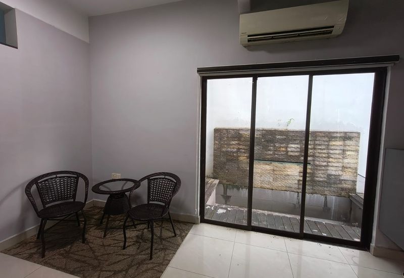 Kulai - Taman Scientex, Kelapa Sawit - 2 storey Semi D Corner Lot