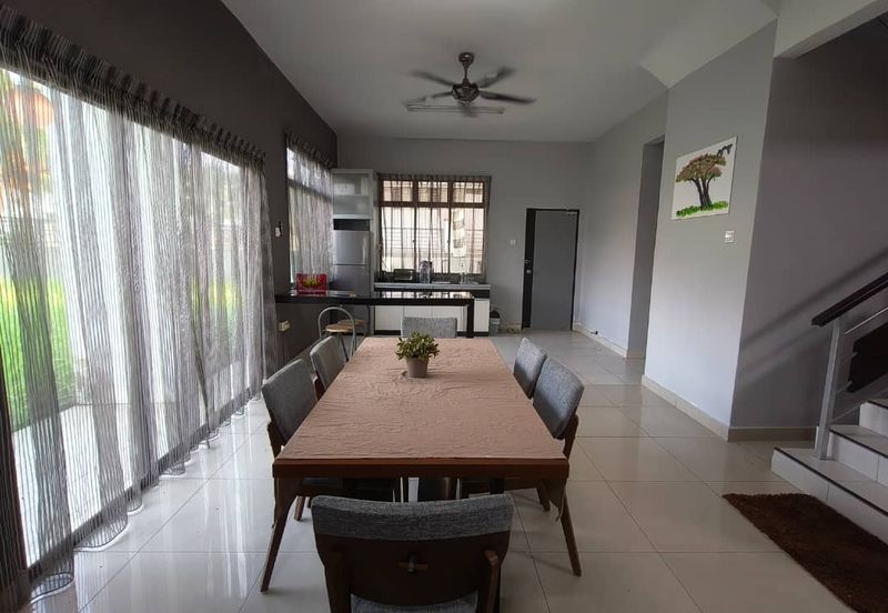 Kulai - Taman Scientex, Kelapa Sawit - 2 storey Semi D Corner Lot