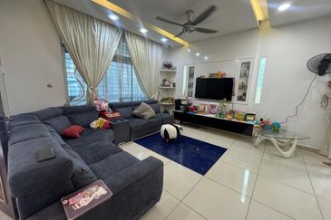 JB Ulu Tiram - Taman Gaya - Double storey cluster house 