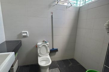 JB Ulu Tiram - Taman Gaya - Double storey cluster house 