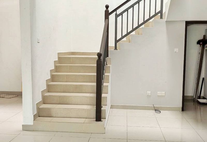 JB Ulu Tiram - Jalan Sasa, Taman Gaya - Precinct 5A🎉 2 Storey Cluster House