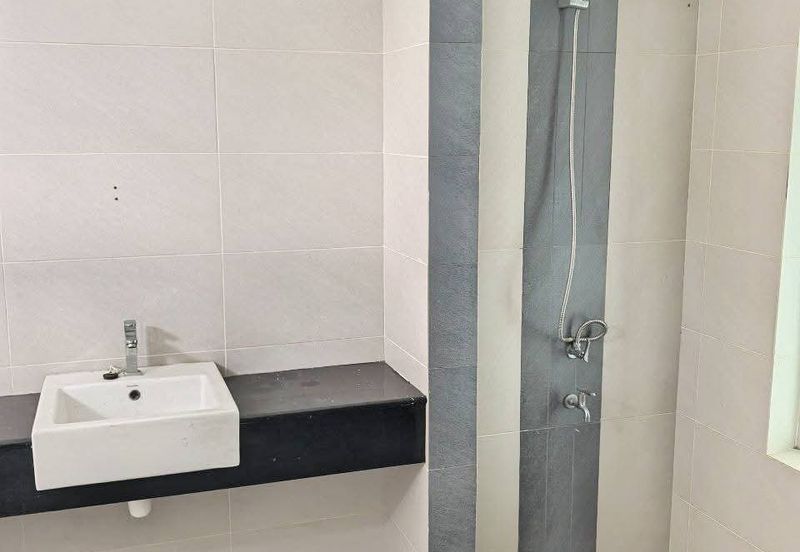 JB Ulu Tiram - Jalan Sasa, Taman Gaya - Precinct 5A🎉 2 Storey Cluster House