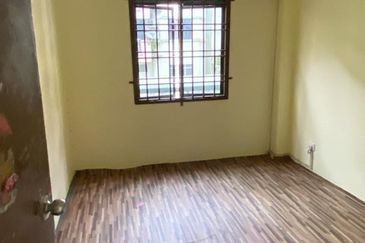 JB Skudai Villa Apartment - Jalan Aman 