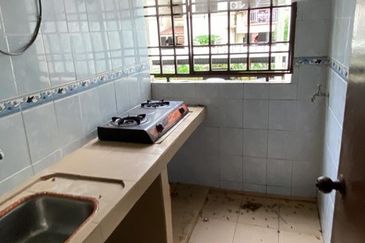 JB Skudai Villa Apartment - Jalan Aman 