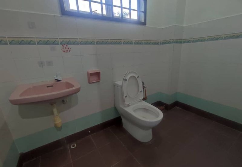 Kulai Indahpura - Jalan Kemboja ✅Double Storey Terrace House Unblock View