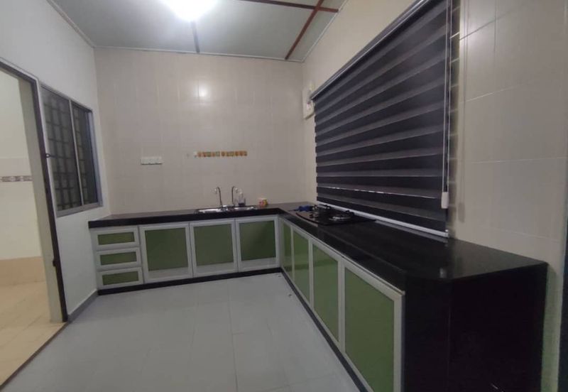 Kulai Indahpura - Jalan Kemboja ✅Double Storey Terrace House Unblock View