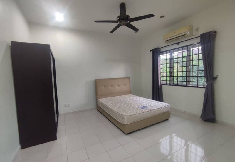 Kulai Indahpura - Jalan Kemboja ✅Double Storey Terrace House Unblock View