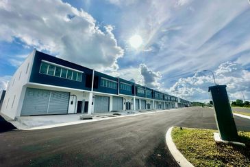 Kulai Vervo City -Stellar Park Terrace Factory - 全新工厂出租/出售