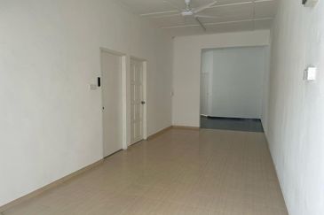 Skudai - Taman University - Single Storey House